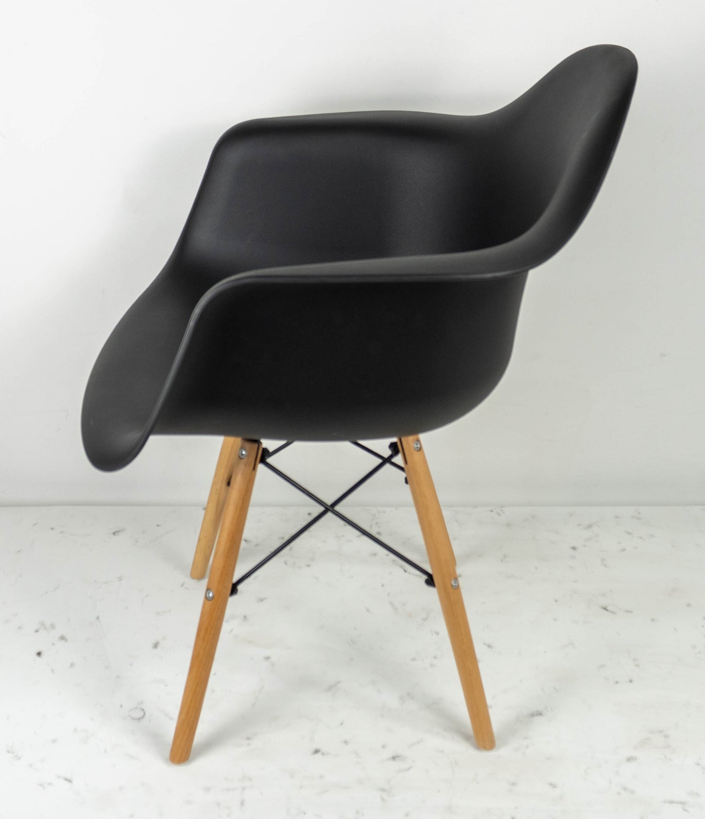 Silla Eames Con Brazo