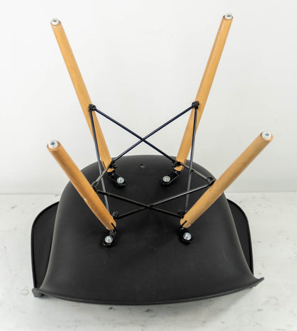 Silla Eames Con Brazo